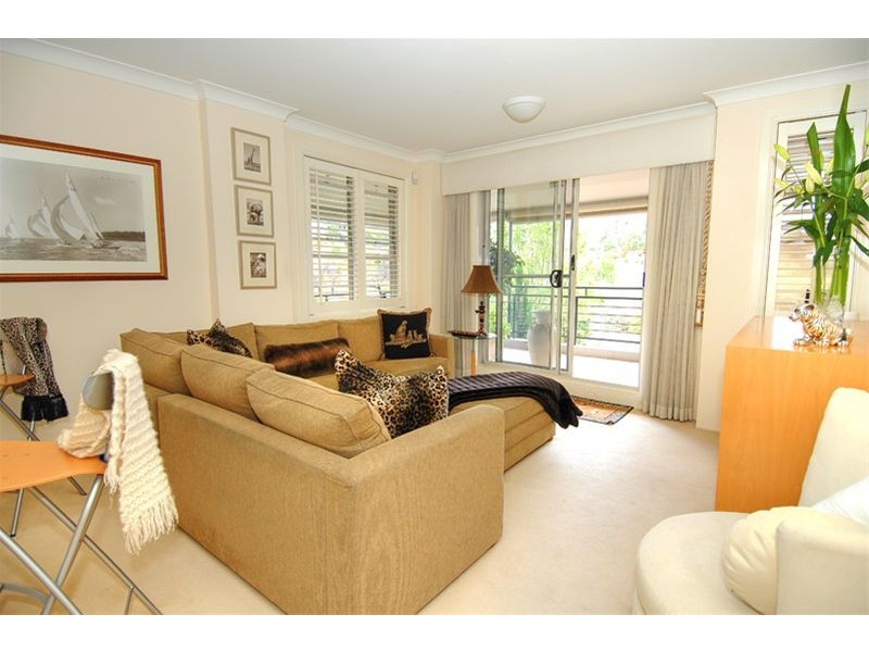 12/3  Harbourview Crescent, Abbotsford NSW 2046