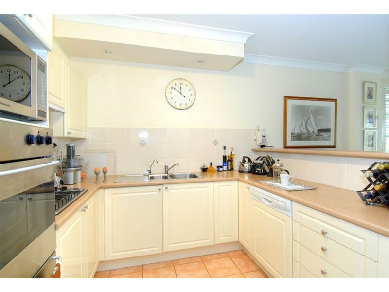 12/3  Harbourview Crescent, Abbotsford NSW 2046