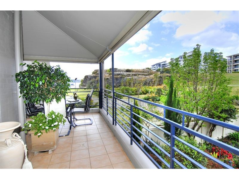 12/3  Harbourview Crescent, Abbotsford NSW 2046