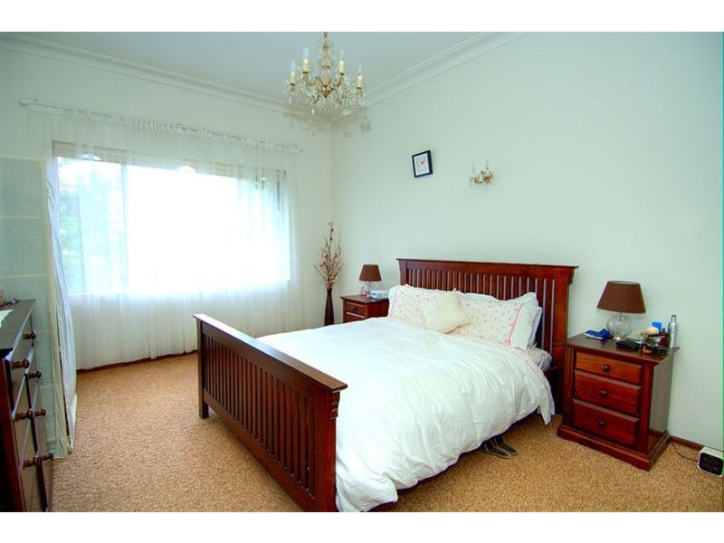 37   Blackwall Point Road, Chiswick NSW 2046