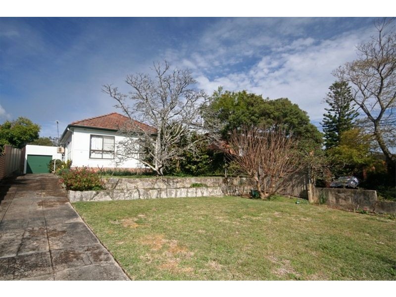 22  Wollun St, Como NSW 2226