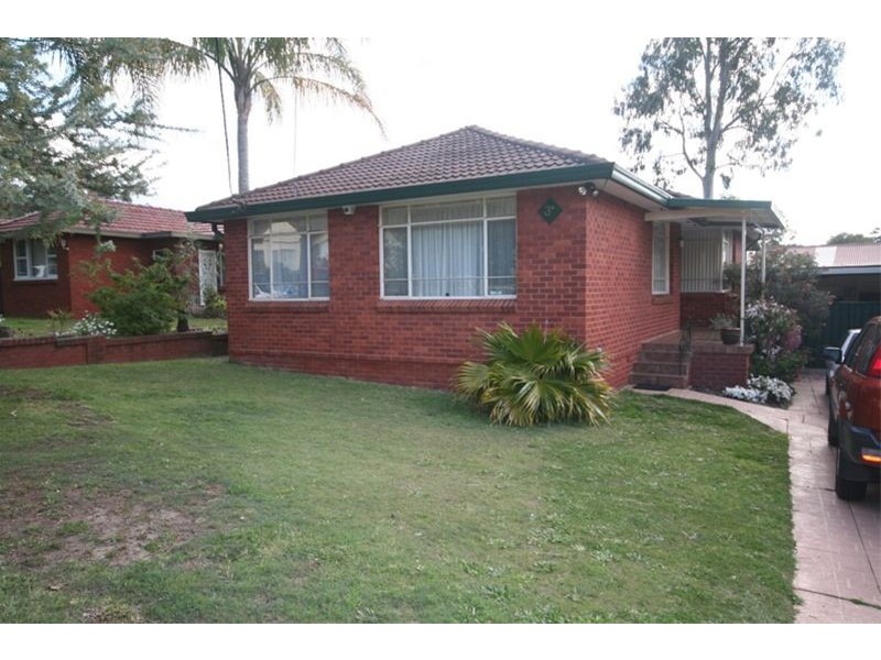 3b  Charles Place, Jannali NSW 2226