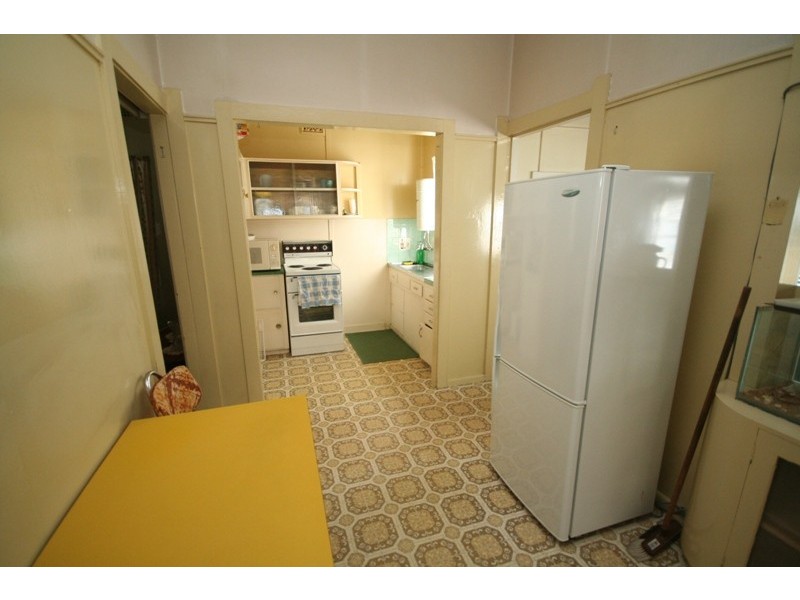 22  Girraween Avenue, Como NSW 2226