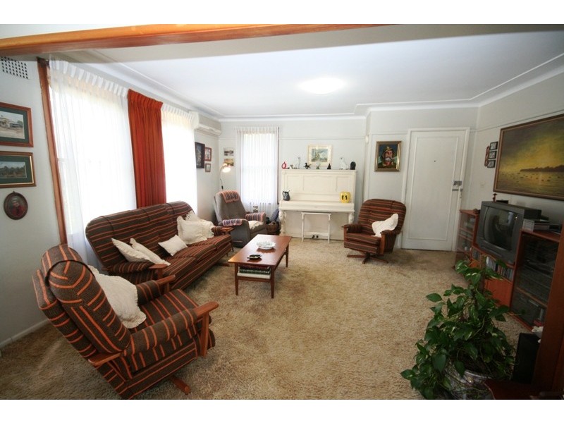 7  Ortona Parade, Como NSW 2226