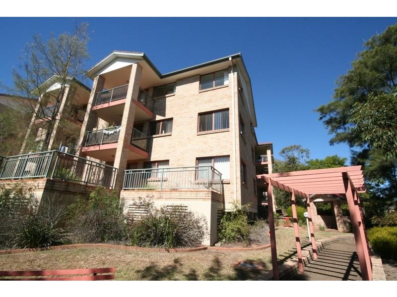 5/28  Leonay Street, Sutherland NSW 2232