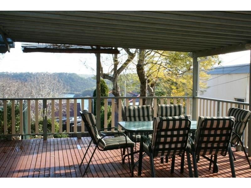 125  Woronora Crescent, Como NSW 2226