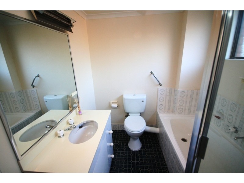 23/8-12  Railway Crescent, Jannali NSW 2226