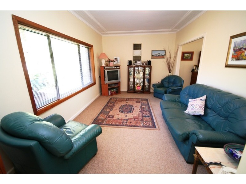 111 Auburn Street, Sutherland NSW 2232