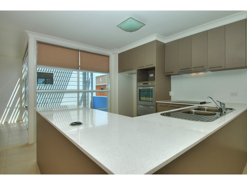 2/13  Hawke St, Huskisson NSW 2540