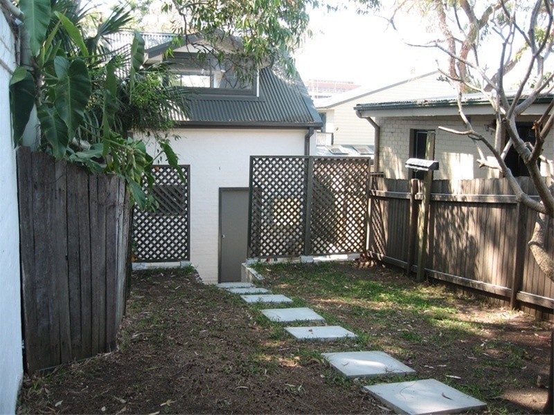 12 Hartley Street, Rozelle NSW 2039