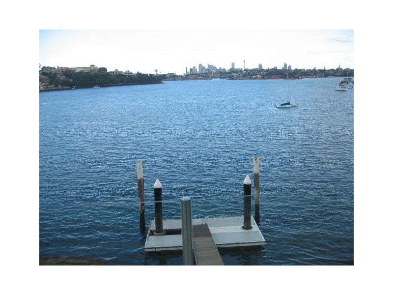 1A Wrights Point, Drummoyne NSW 2047