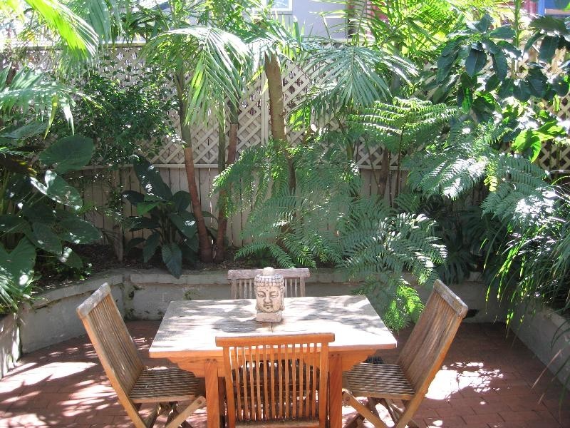 6 Barr Street, Balmain NSW 2041