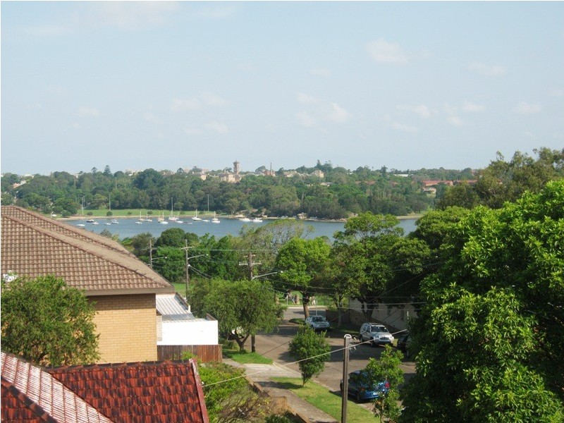 9/10 College Street, Drummoyne NSW 2047