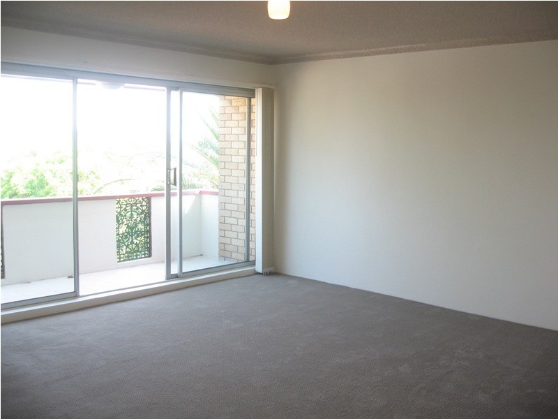 9/10 College Street, Drummoyne NSW 2047