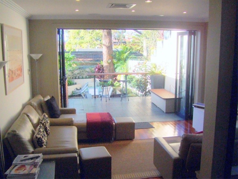 9 Cove Street, Birchgrove NSW 2041