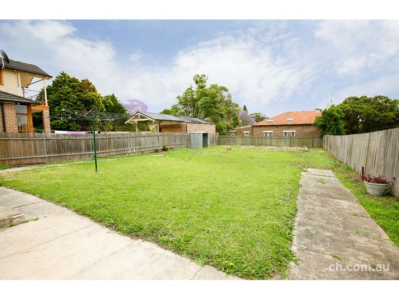 30 Russell Street, Russell Lea NSW 2046