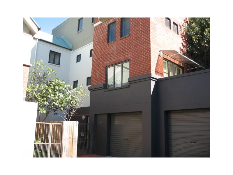 8 Challenger Place, Birchgrove NSW 2041