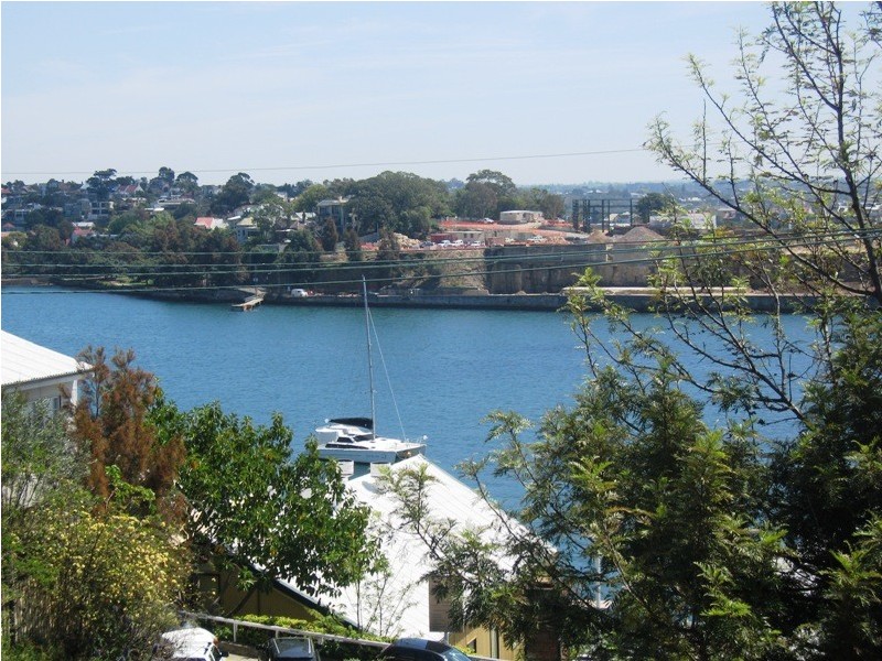 10/2-4 Clifton Street, Balmain East NSW 2041
