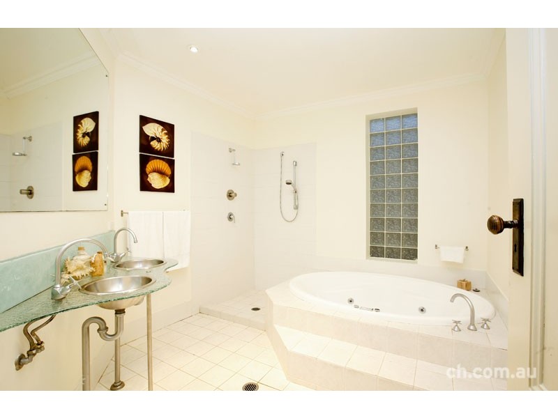 5 Hutcheson Street, Rozelle NSW 2039