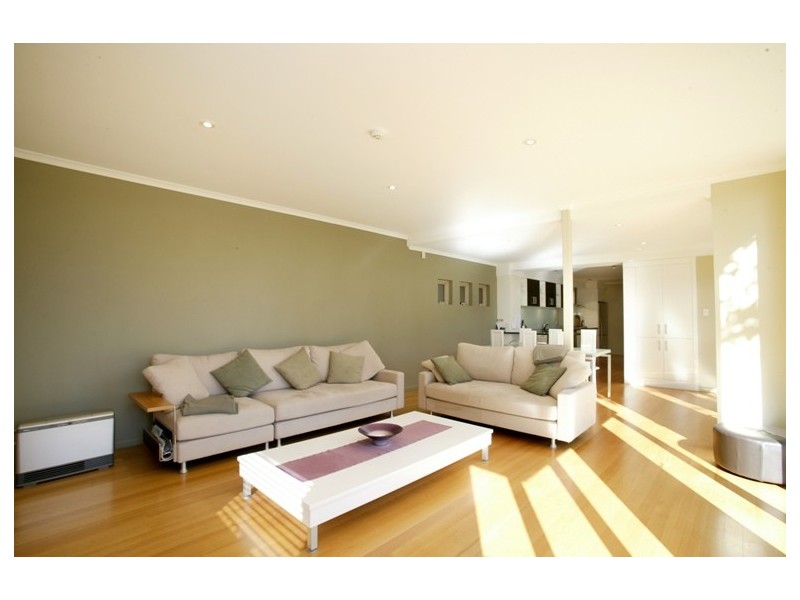 1 Simmons Street, Balmain East NSW 2041