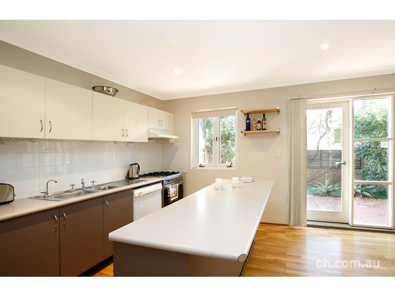 10 Yeend Street, Birchgrove NSW 2041