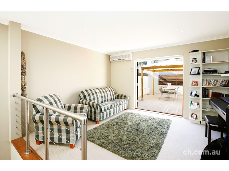 10 Yeend Street, Birchgrove NSW 2041