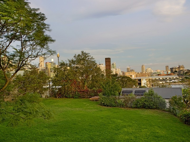 10 Datchett Street, Balmain East NSW 2041