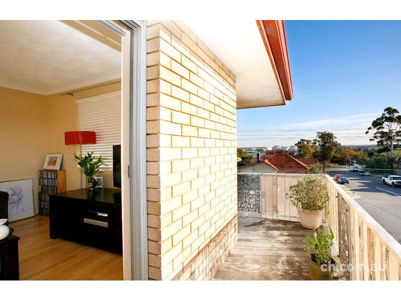 4/35 Morrison Road, Gladesville NSW 2111