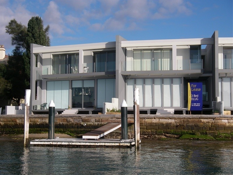 1A Wrights Point, Drummoyne NSW 2047