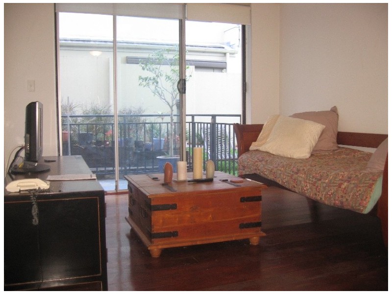 1/10 Gow Street, Birchgrove NSW 2041