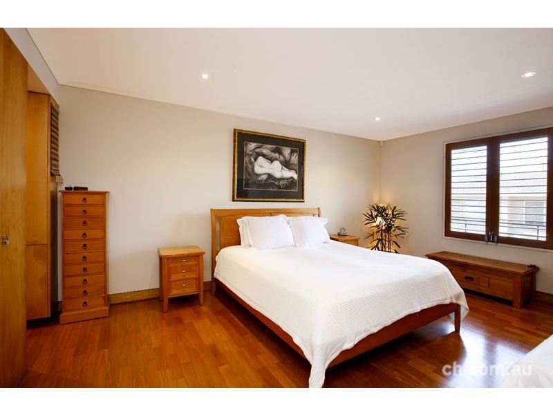 13 Hosking Street, Balmain East NSW 2041