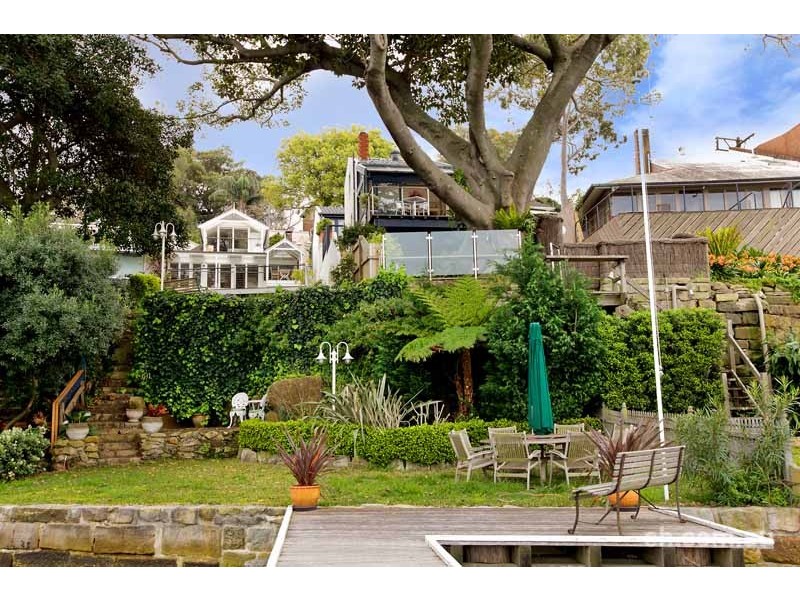8a  William Street, Balmain East NSW 2041