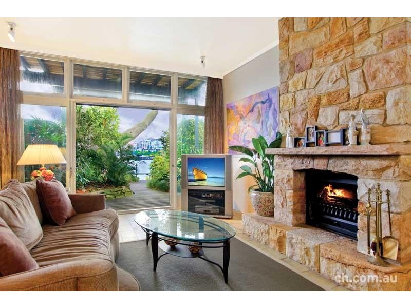 8a  William Street, Balmain East NSW 2041