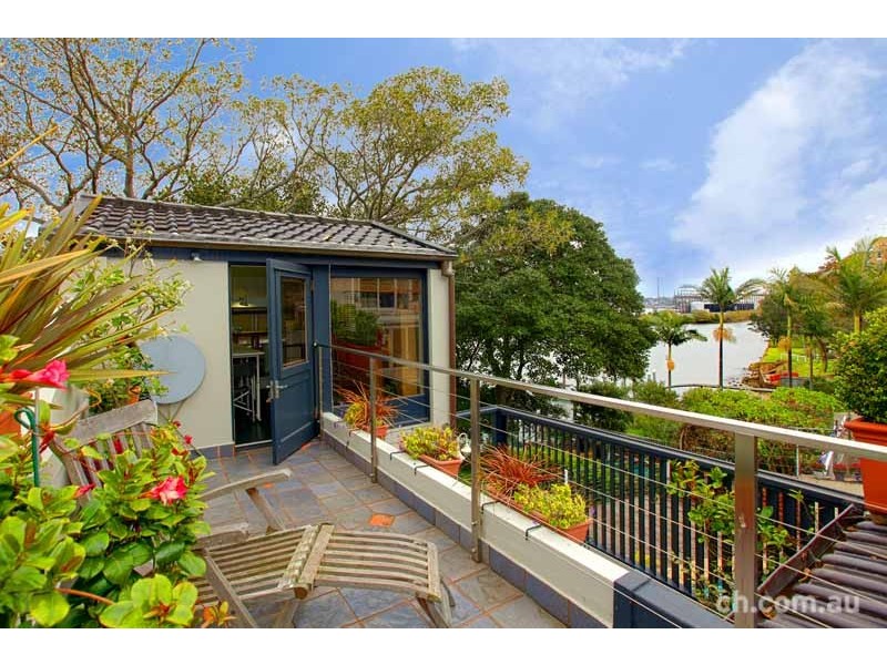 8a  William Street, Balmain East NSW 2041