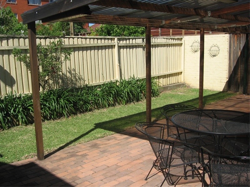 4 Grove Street, Lilyfield NSW 2040