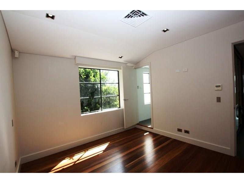 3/19a Wharf Road, Birchgrove NSW 2041