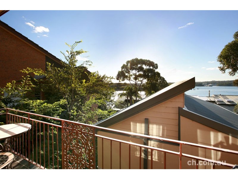 15/2-6 Clifton Street, Balmain East NSW 2041