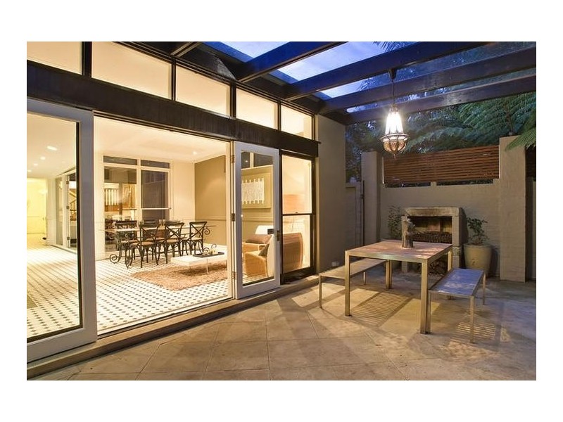 17 Duke Street, Balmain East NSW 2041