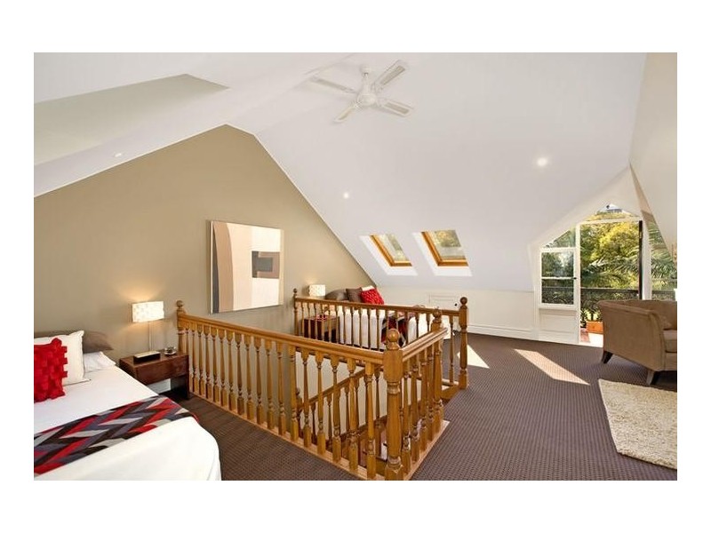 17 Duke Street, Balmain East NSW 2041