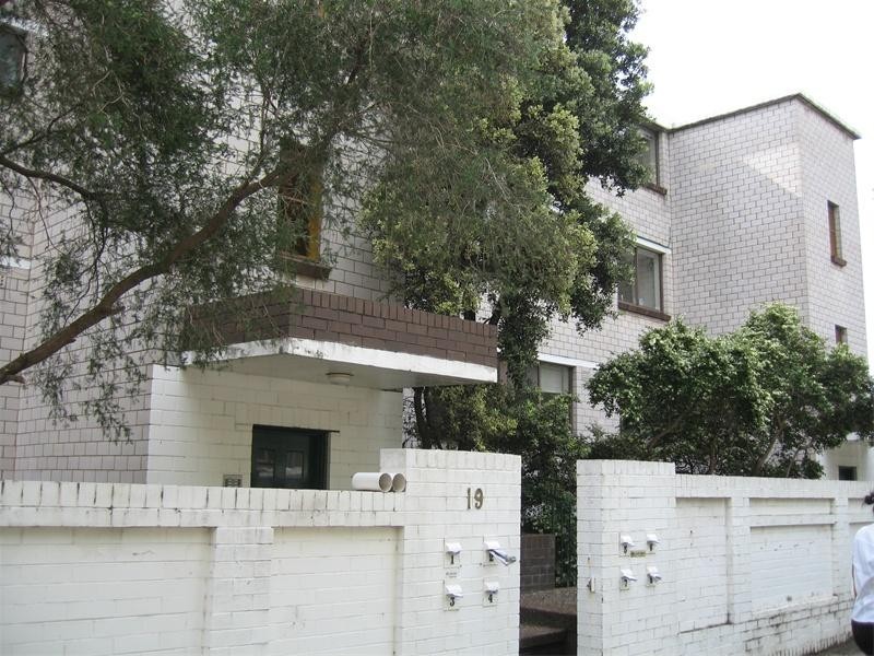 8/19 Glassop Street, Balmain NSW 2041