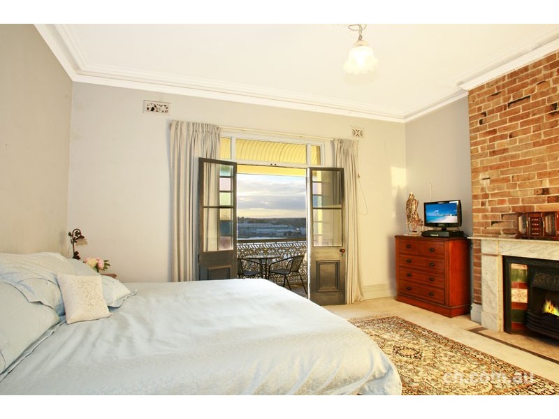 25 Gow Street, Balmain NSW 2041