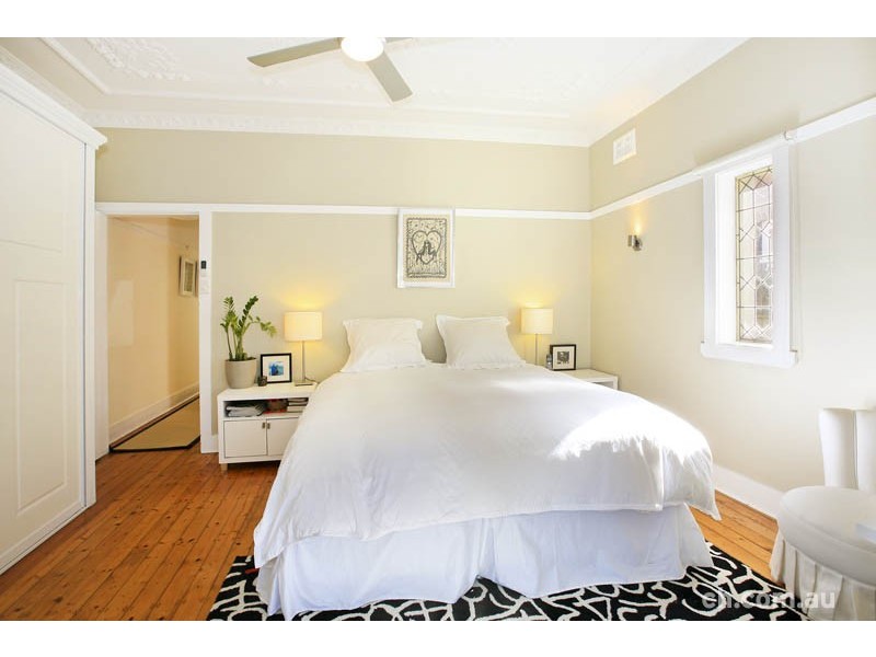 18 Burns Crescent, Chiswick NSW 2046