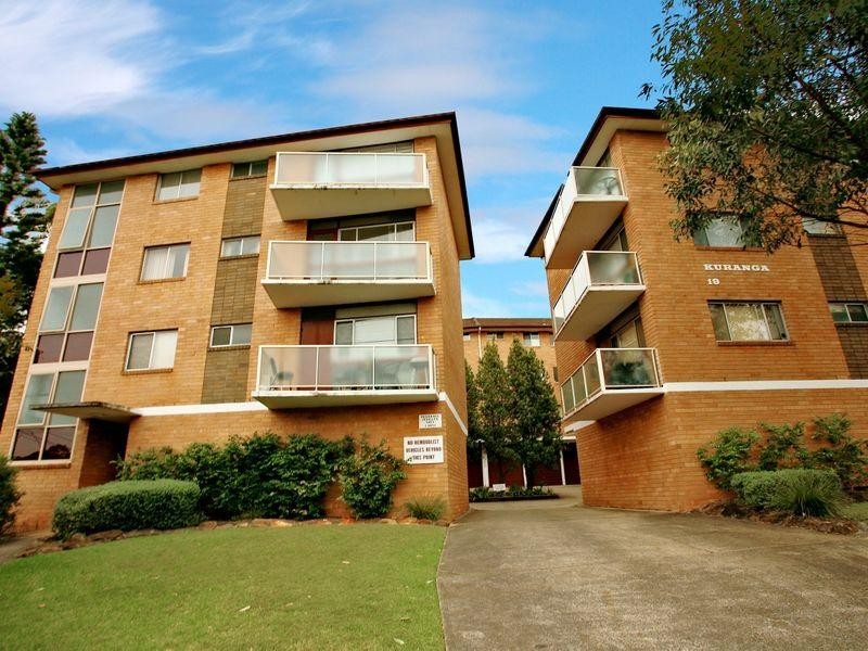 18/19 Cambridge Street, Gladesville NSW 2111