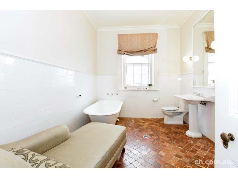 7 Wharf Road, Birchgrove NSW 2041