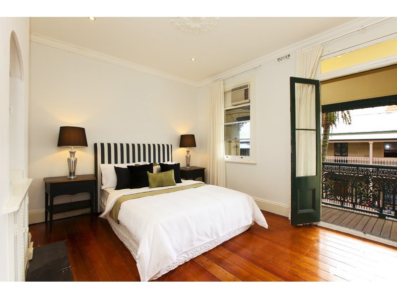 10 Paul Street, Balmain East NSW 2041