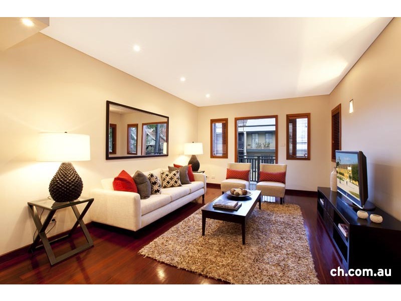 102 Rowntree Street, Birchgrove NSW 2041