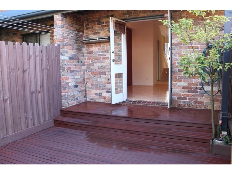 2/27 Macquarie Street, Leichhardt NSW 2040