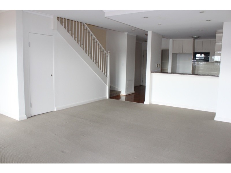 109/8 Water Street, Birchgrove NSW 2041