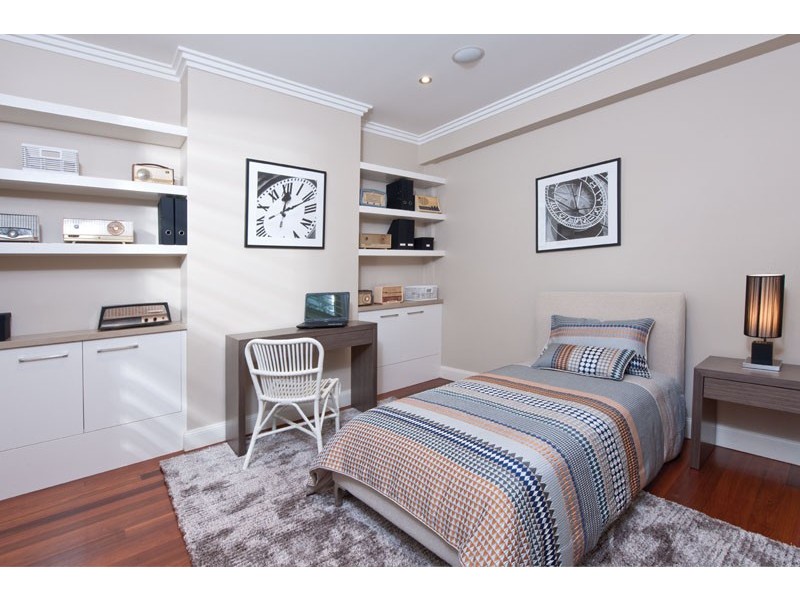 11 Grove Street, Birchgrove NSW 2041