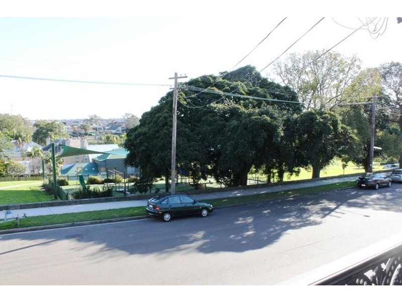 39 Grove Street, Birchgrove NSW 2041